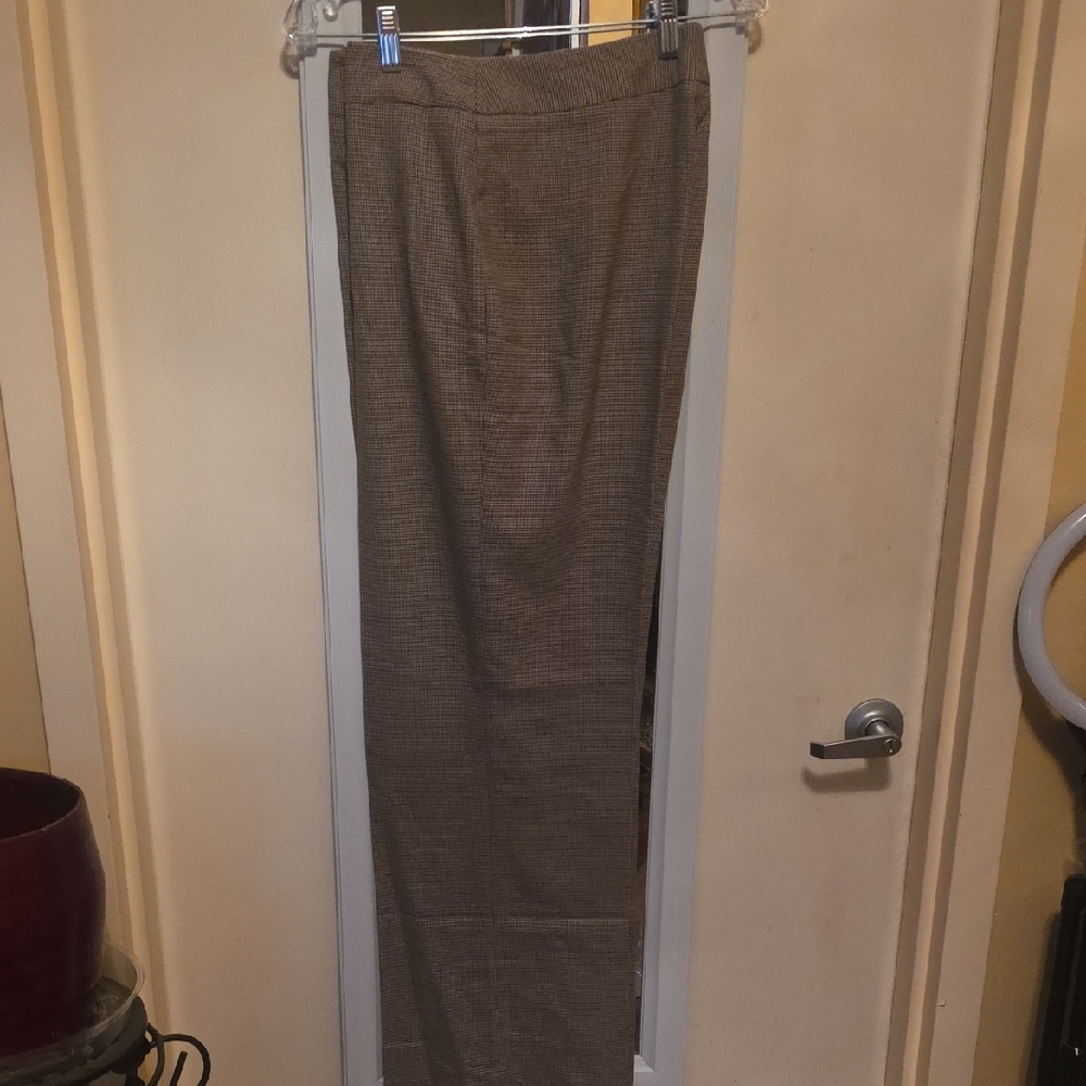 Thalian Ladie's Tan And Brown Dress Pants
